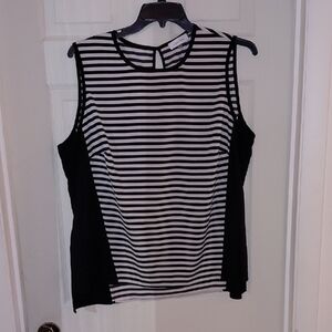 EUC Calvin Klein Sleeveless Blouse  1X, Black Ivory Striped w/ Slimming Graphics